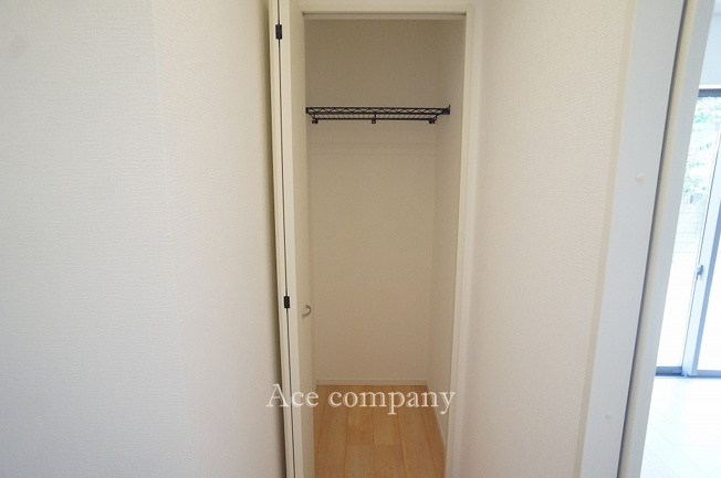 【収納】 | 八尾市新家町2丁目　【1号棟/全3棟】 | 玄関ホールにクローゼットあります♪