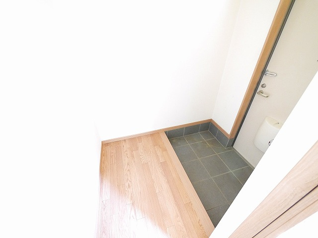 川嶋アパートAの玄関|シンプルで使いやすい玄関です