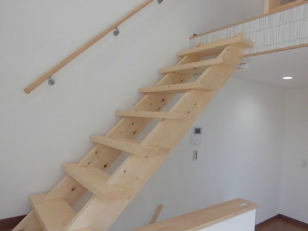 アースクエイク白水北棟の内装