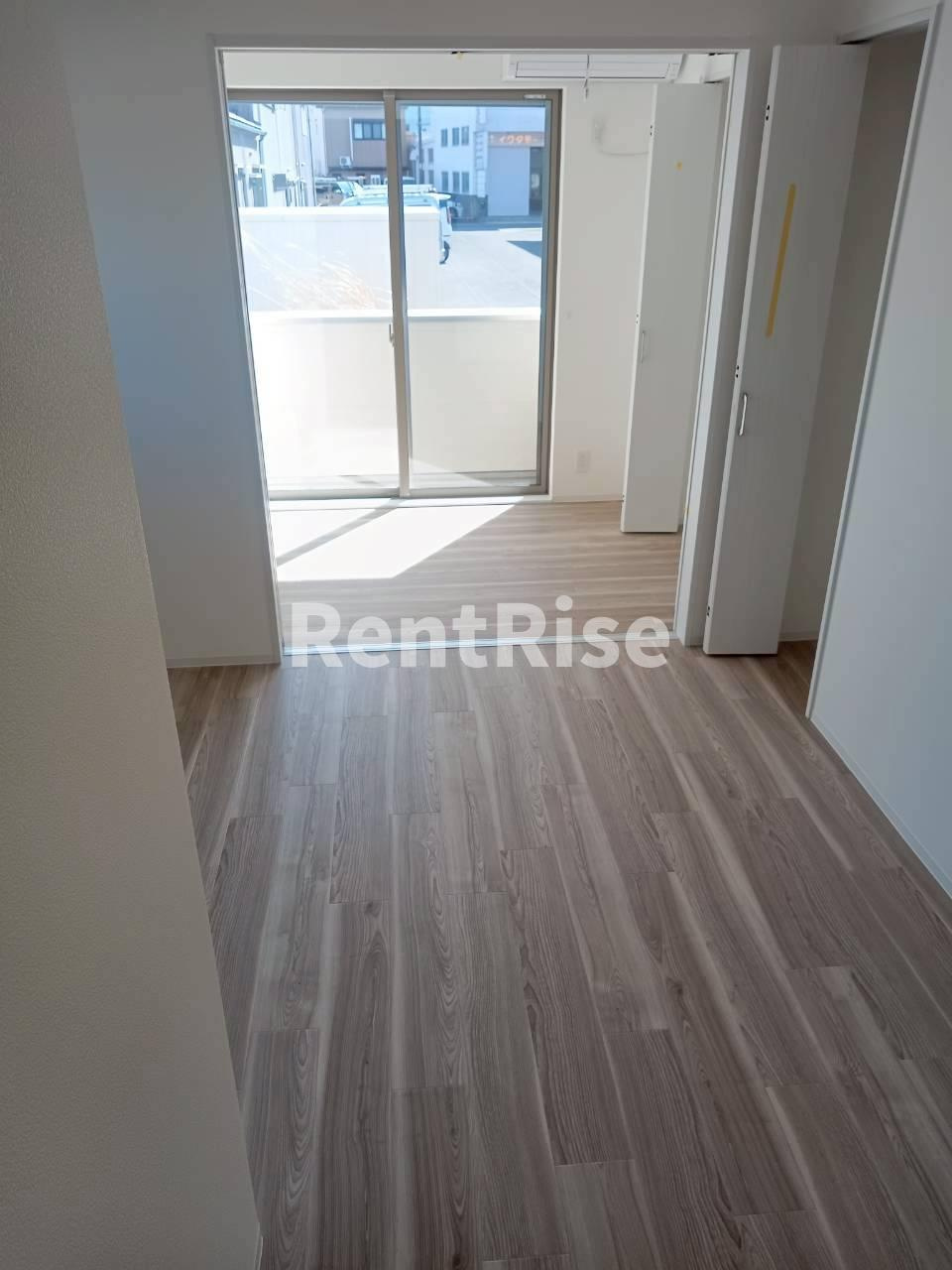 ジーメゾン一宮天王ルクセルクのエントランス