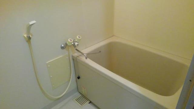 プラネットハウスの浴室