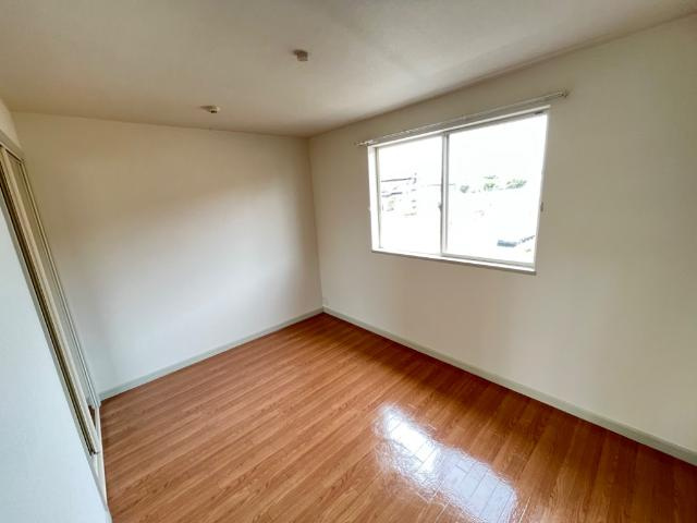 パークヒルズの内装|洋室