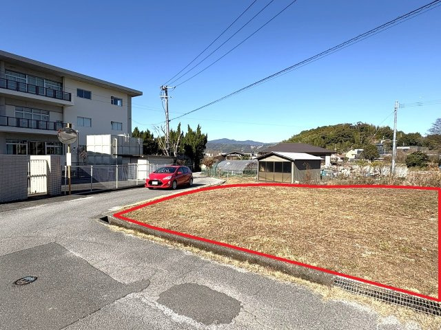【外観】 | 売地　南国市明見　＠11.98 | 清和中学・高校の東側です。