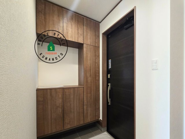 熊本市中央区帯山5丁目第1-1棟（A号棟）の内観：施工例|二重ロックでしっかり防犯対策ができます。