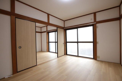 【居間・リビング】 | 三芳町藤久保貸家（３９７９－１－３） | ゆったりとした居間です