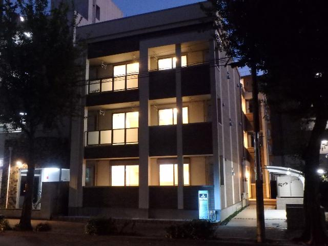 カーサ　ベルデの外観|外観写真（夜）