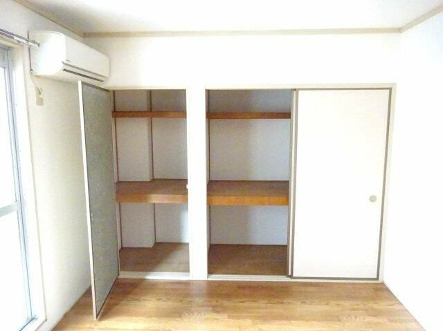 ブオナスタンザ新検見川の収納