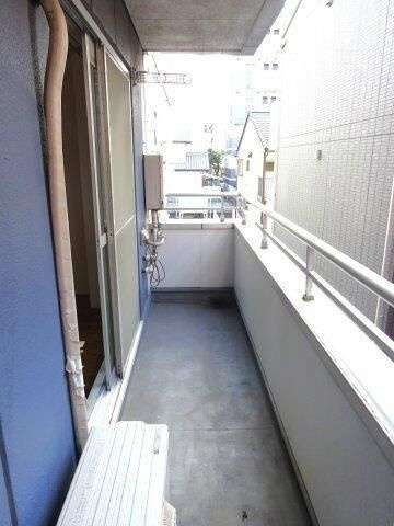 ブオナスタンザ新検見川のバルコニー