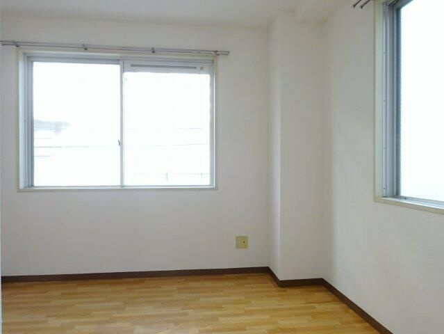 ブオナスタンザ新検見川の寝室