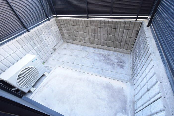 ドミール芦屋のバルコニー