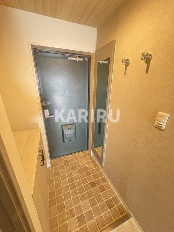 ISM大阪城公園（旧城東グリーンマンション）の玄関