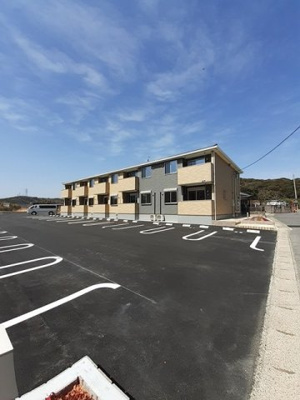 【駐車場】 | ソレイユ・ルヴァンＢ | カースペースがあります