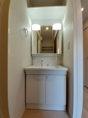 【洗面所】 | ソレイユ・ルヴァンＢ | 忙しい朝には欠かせない洗面所です