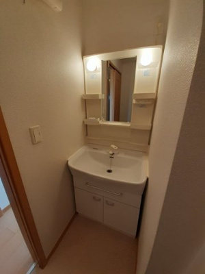 【洗面所】 | アレストス | 洗面所です