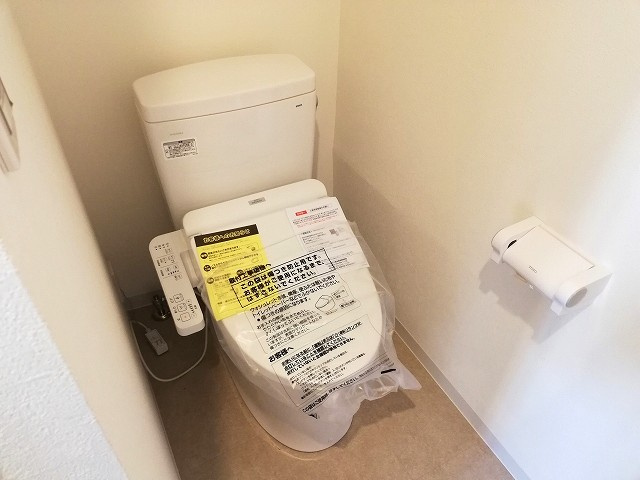 ＰＩＥＲ　ＹＯＹＯＧＩ　５のトイレ|落ち着いた色調のトイレです