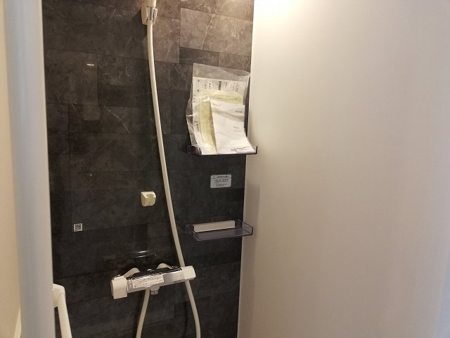 ＰＩＥＲ　ＹＯＹＯＧＩ　５のシャワールーム|すっきりとしたシャワールームです