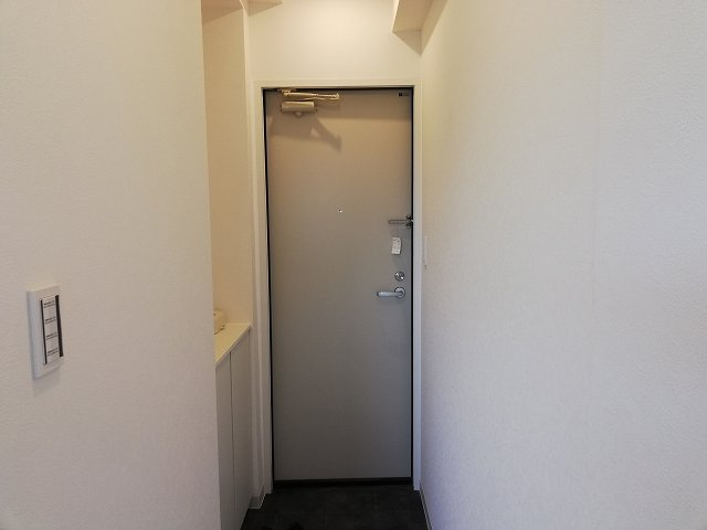 ＰＩＥＲ　ＹＯＹＯＧＩ　５の玄関|シンプルで使いやすい玄関です