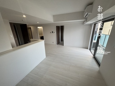 久留米市篠原町の賃貸マンションの居間・リビング