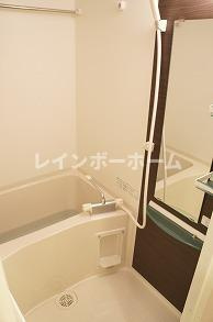 リブリ・AITSUNEの浴室