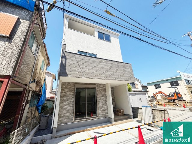1日(土)2日(日)現地見学可能！　寝屋川市池田本町　限定1邸の外観|安心の10年保証！外観を美しく保ち、雨水で汚れを落とします！気になることがありましたら、お気軽にお問い合わせください！
