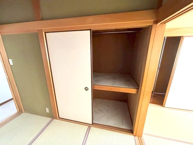 富田林市錦織南１丁目の一戸建ての収納