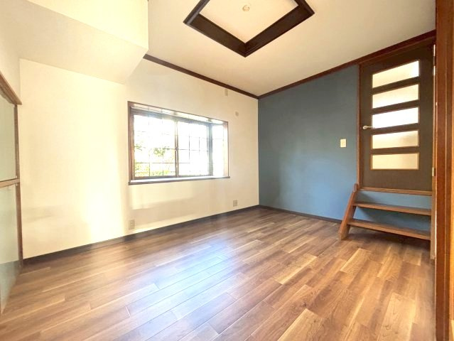 富田林市錦織南１丁目の一戸建ての洋室