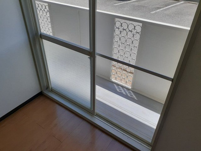 【バルコニー】 | リュミエール河西