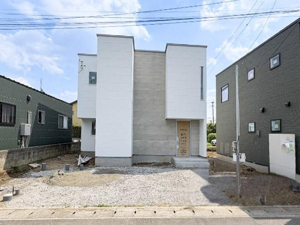 須賀2丁目E新築の完成予想図|※内観パースはイメージです。現況と異なる場合は現況を優先させていただきます。
