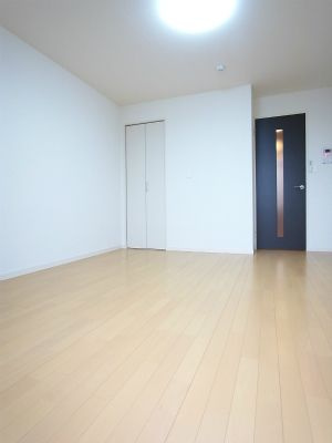 リブリ・ウィステリアの内装