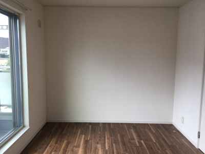 【洋室】 | 長岡ハイツ | コンパクトで使いやすい洋室です