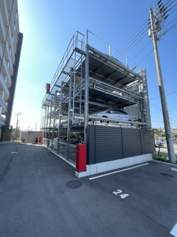 アルファスマート仏生山駅前の駐車場