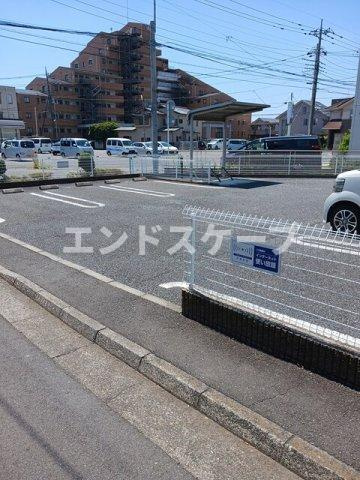 ブルーム　フィールド２の駐車場|高崎、前橋のお部屋探しはエンドスケープまで！お客様の理想お聞かせ下さい♪