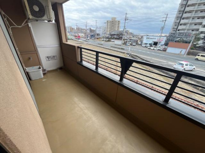 【その他】 | エスポア２１ | 洗濯物も干しやすいベランダ　屋外水栓付き