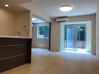 【居間・リビング】 | マルベリーアイズ | リビング