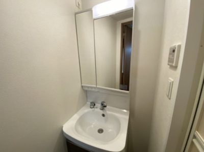 【独立洗面台】 | プレサンス心斎橋ブライト