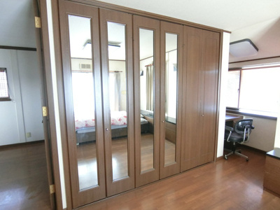 【収納】 | 【インスペクション実施済】中古一戸建　玉島　4LDK | 2階洋室収納。