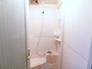 【浴室】 | 【インスペクション実施済】中古一戸建　玉島　4LDK | 2階にはシャワールームを完備。