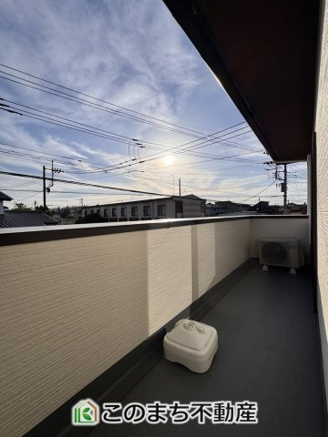 KIS宇都宮市さつき1丁目　中古戸建のバルコニー|南向きのバルコニーは陽当り良好で、お洗濯物もよく乾きます！
