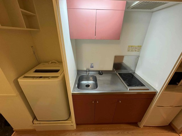 レオパレスダッファデル　タカオのキッチン|※同タイプ部屋の写真となります