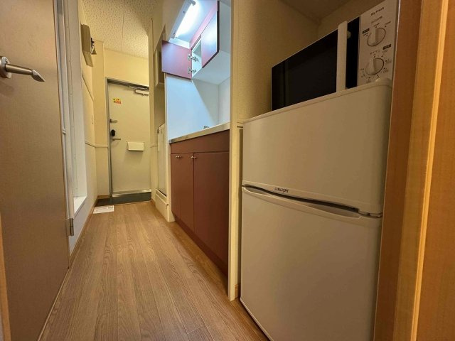 レオパレスダッファデル　タカオのその他|※同タイプ部屋の写真となります（冷蔵庫・レンジ）