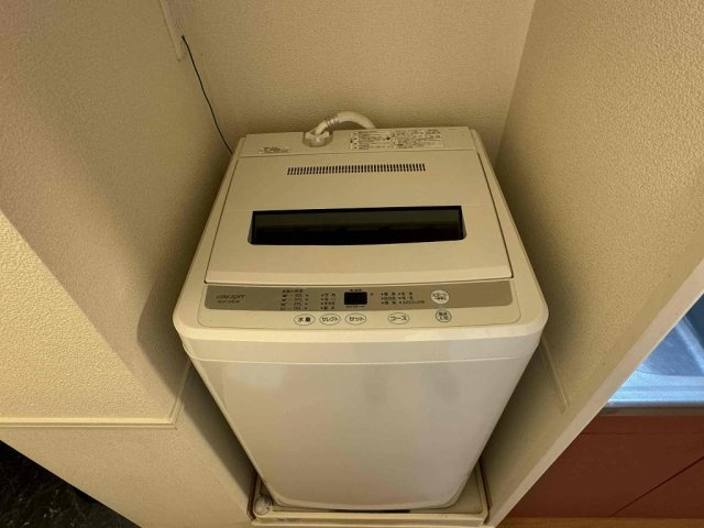 レオパレスダッファデル　タカオのその他|※同タイプ部屋の写真となります（洗濯機）