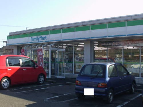 カ－サ・ポポラ－レの周辺|ファミリーマート 福井西谷店まで240m
