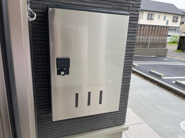 仮）豊山町青山六和新築アパートの内装|宅配ボックス（イメージ）