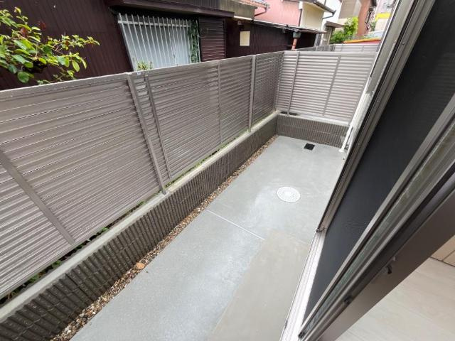 仮）豊山町青山六和新築アパートのバルコニー|専用庭（イメージ）