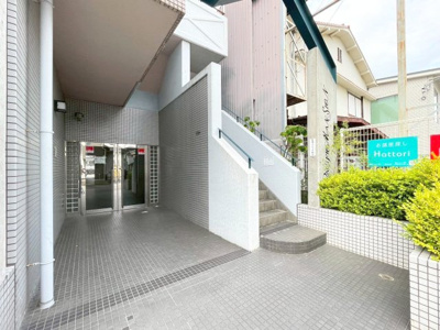 【エントランス】 | パシフィックマンション
