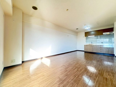 【居間・リビング】 | パシフィックマンション