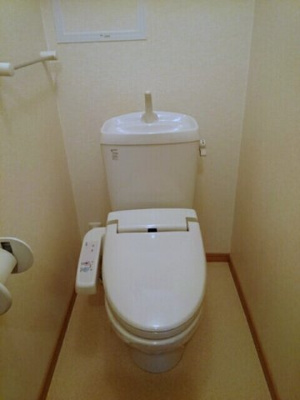 【トイレ】 | リブ・シンヴィレッジⅡ | ゆったりとした空間のトイレです