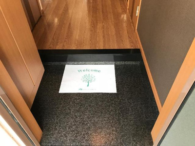 【玄関】 | サンコート・ヴィラ | 玄関