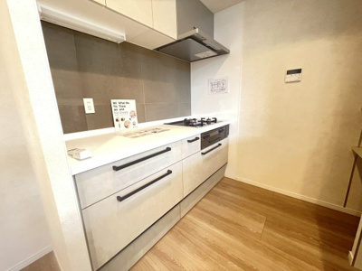 【キッチン】 | ブライトンヒルズ藤崎 | スペースが広いのでとても料理しやすく効率よくできます☆