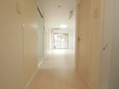 【洋室】 | 緑ヶ丘第四マンション | コンパクトで使いやすい洋室です